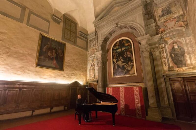 Florence: Dinner and Ticket for an Italian opera concert - The Classic Tuscan Dinner at Trattoria Napoleone