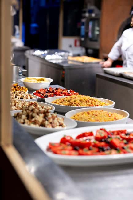 Florence: Dinner & Live Show Experience at Teatro del Sale - The Seasonal Tuscan Menu: Fresh Flavors From the Open Kitchen