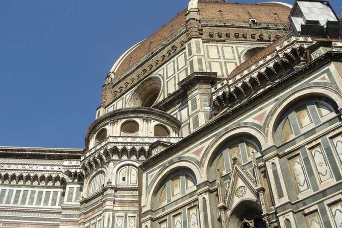 Florence: Duomo Complex Private Guided Tour & Optional Dome Climb - Practical Details: Meeting Point and Tour Logistics