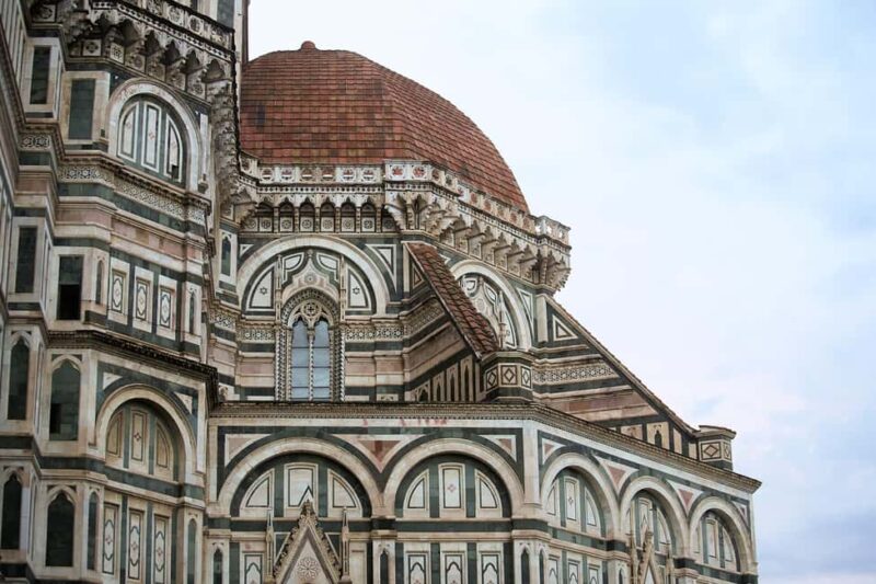 Florence: Duomo Dawn Entry with Key Holder & Dome Climb Tour - The Small Group Advantage and Guide Expertise