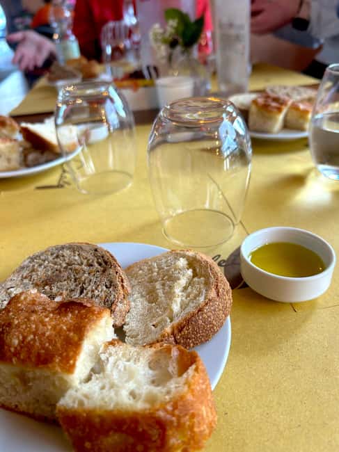 Florence: E-Bike Tour with Olive Oil in the Tuscan Hills - Meet Your Guides and the Tour Atmosphere