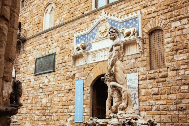 Florence: Family-Friendly Private Tour - Piazza della Signoria’s Political Past