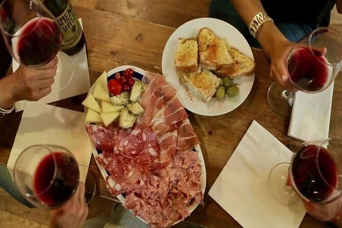 Florence Foodie Tour: Discover the Best of Tuscan Cuisine & Wine - Wrapping Up at Piazza Strozzi with Insider Tips