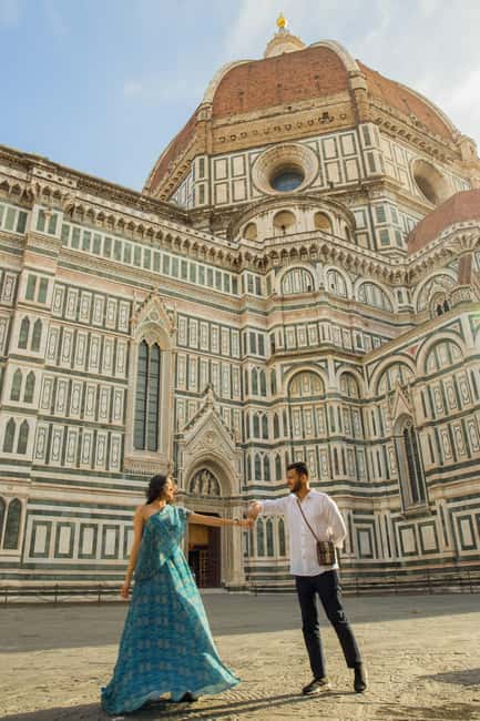 Florence: Guided Photo Walk with a Local Photographer - Practical Details: Meeting Point, Group Size, and Accessibility