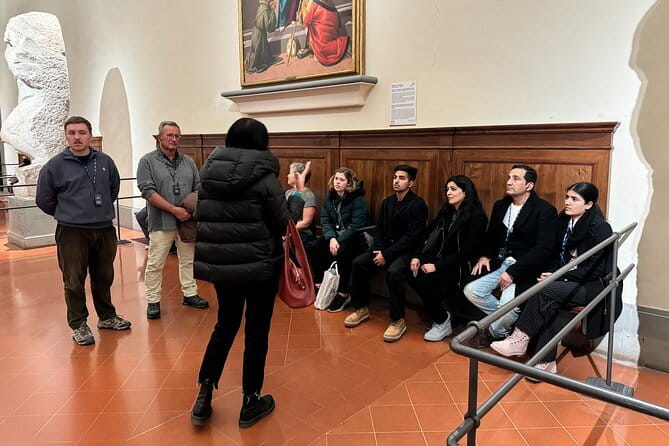 Florence: Guided tour to see Michaelangelo's David - Meeting Point at Via de Pucci, 37 in Florence