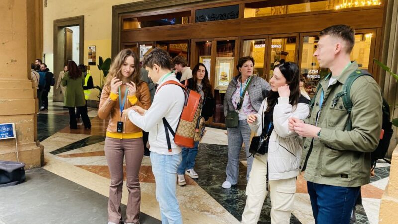 Florence: Guided Walking Tour - The Tours Pacing and Group Size