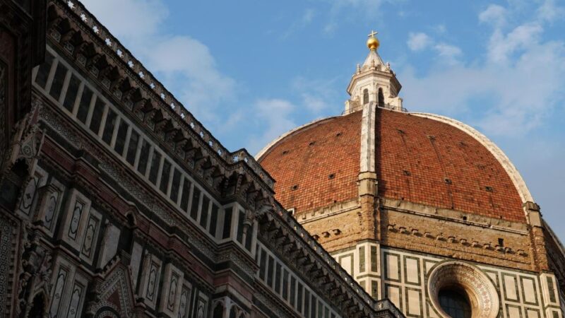 Florence historical centre and legends tour for small groups - Practical Details and Logistics