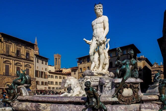 Florence in one day with a localGuide: David-City walk-Uffizi - Experience the Best of Florence in One Day with a Local Guide