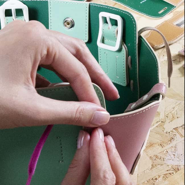 Florence: Leather Experience - Craft your own bag with Rereri in a workshop - The Bag Purchase and Souvenir Options