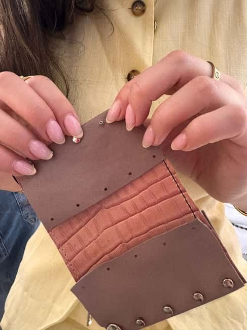Florence: Leather Wallet-Making Workshop with Coffee - Comparing the Workshop to Other Florentine Leather Experiences