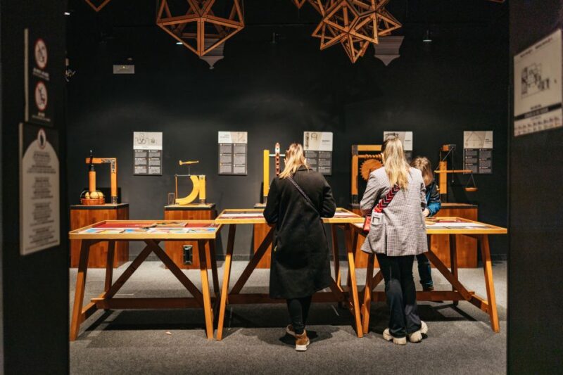 Florence: Leonardo Interactive Museum Entry Ticket - Engaging Workshops and Building Activities