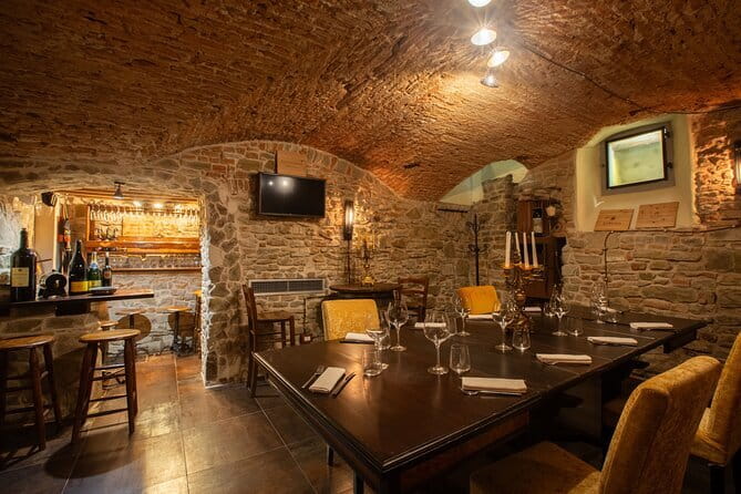 Florence Luxury Wine Tasting Experience and cold cuts & sommelier - Starting Point and Meeting Details in Florence