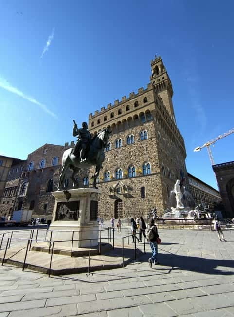 Florence Must-See Squares Walking Tour with Vincenzo - Practical Details and Logistics