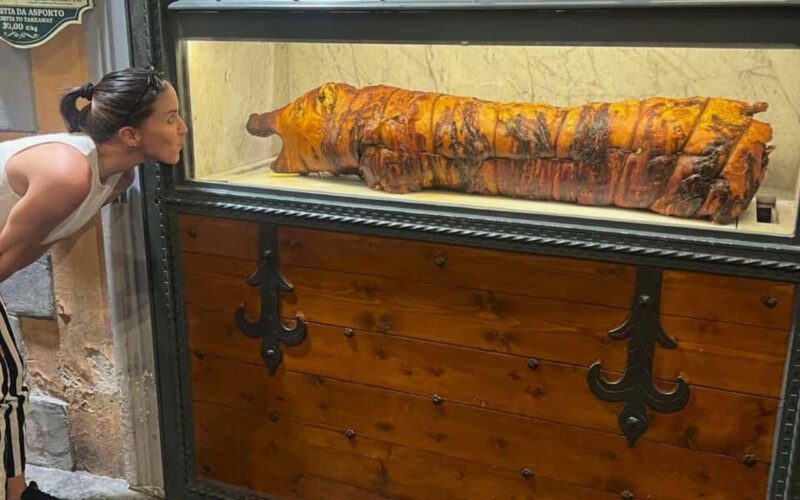 Florence: Oltrarno Artisans and Wine Windows - Visiting a Paper Marbling Boutique and Artisans Workshops