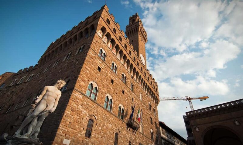 Florence: Palazzo Vecchio Entry with Option Tower Climb - Starting Point and How to Find Your Guide