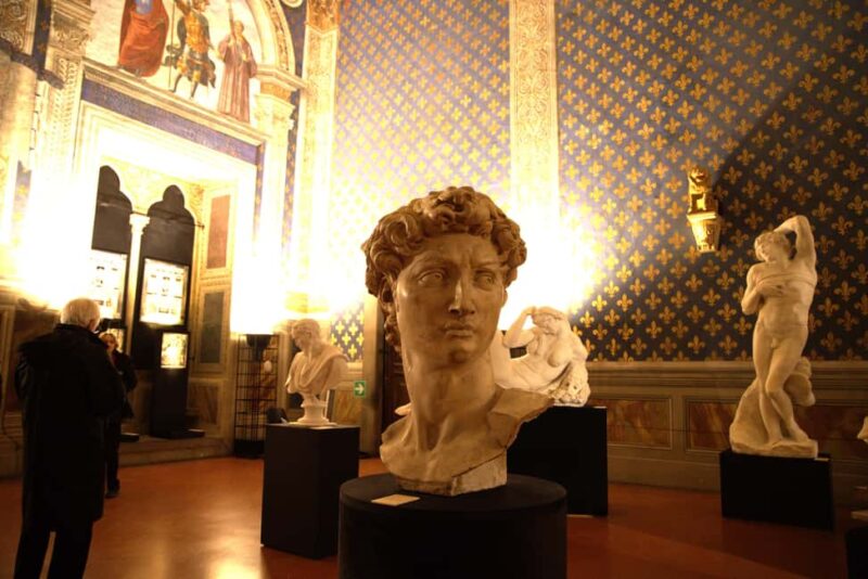 Florence: Palazzo Vecchio Entry with Option Tower Climb - How This Tour Compares to Similar Experiences