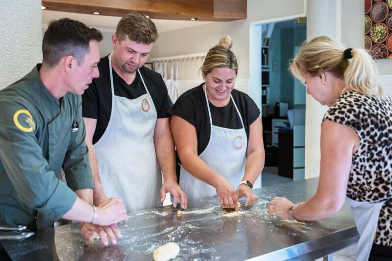 Florence: Pasta and Dessert Cooking Class with Drinks - What the Cooking Class Includes