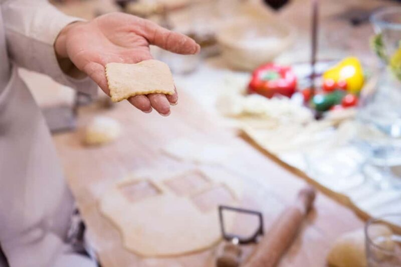 Florence: Pasta Class with Unlimited Wine for Couples only - Creating Unforgettable Memories with Fellow Couples