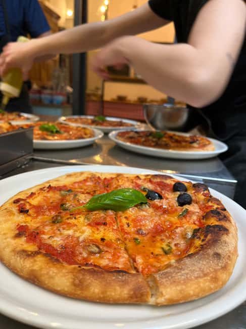 Florence: Pizza and Gelato Cooking Class - Learn to Make Pizza and Gelato with Expert Guidance
