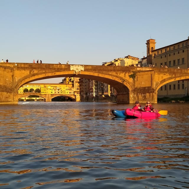 Florence: Ponte Vecchio and City Sights Guided Kayak Cruise - The Unique Sights Along the Arno River
