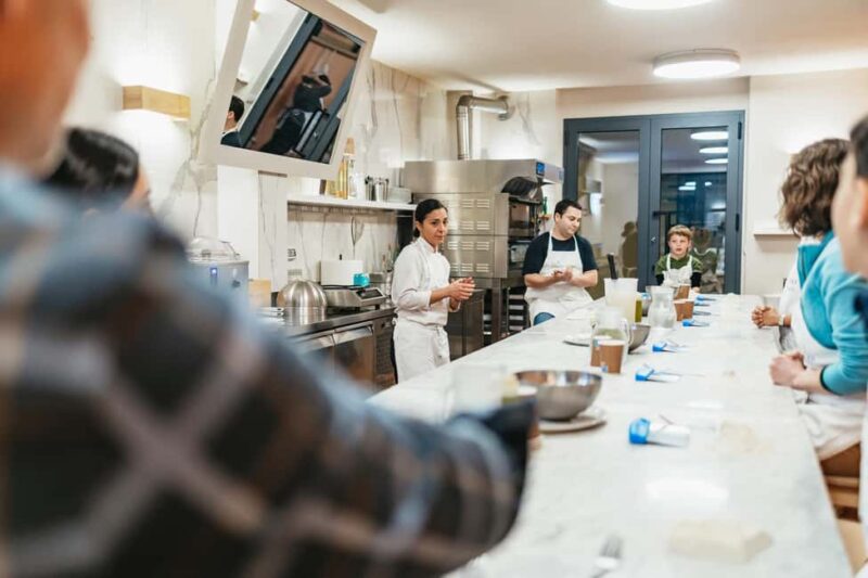 Florence: Premium Pizza & Gelato Preparation Class with Wine - Practical Details and Accessibility