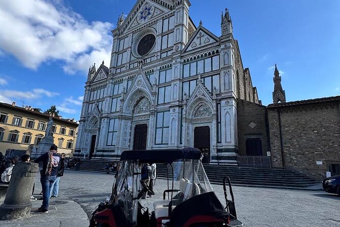Florence Private Electric Car Tour with Guide - Explore the Political Heart at Piazza della Signoria