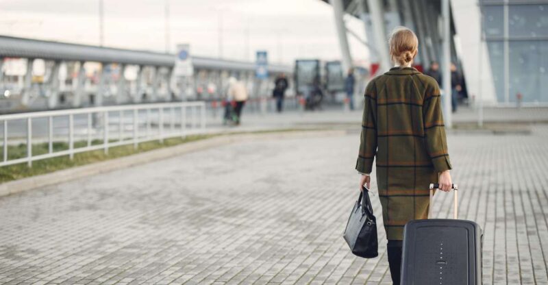 Florence: Private Transfer to Florence Airport (FLR) - Luxury Vehicles for a Comfortable Ride