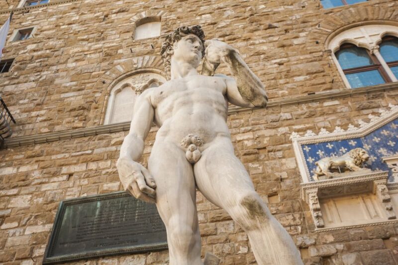 Florence: Private Walking Tour of Florence's Hidden Gems - Piazza Signoria and the Palazzo Vecchio
