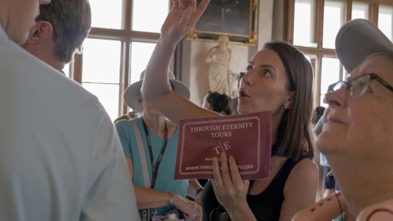 Florence: Private Walking Tour w/ Accademia & Uffizi Entry - Discovering the Art Collections at the Uffizi Gallery