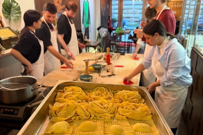 Florence: Ravioli & Pasta Class with Tiramisu and Unlimited Wine - Booking and Cancellation Flexibility