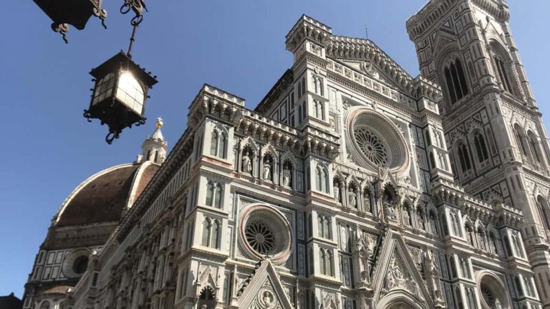 Florence: Renaissance City Walking Tour & wine windows - Visiting Palazzo Strozzi: A Renaissance Masterpiece