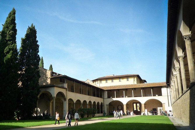 Florence: Santa Croce Church Private Tour - Key Points