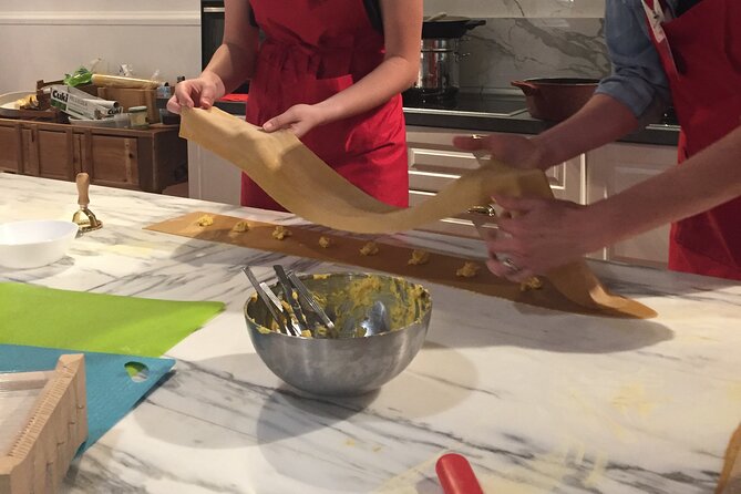 Florence Small-Group Pasta Class with Seasonal Ingredients - Making Pasta from Scratch with a Professional Chef