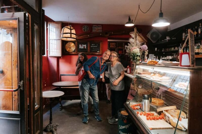 Florence: Small-Group Sunset Food & Wine Tour in Oltrarno - Authentic Flavors Paired with Sunset Atmosphere