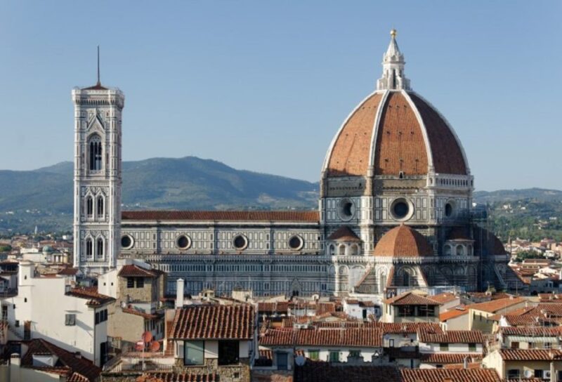 Florence: Small-Group Walking Tour with David and Duomo - Florence’s Historic Landmarks in a Compact Walk