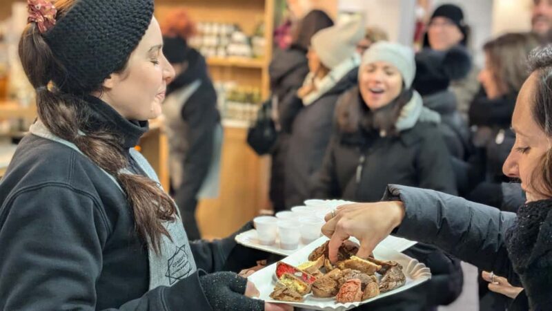 Florence Street Food Walking Tour with Wine in Duomo Area - The Guide’s Style and Guest Experience