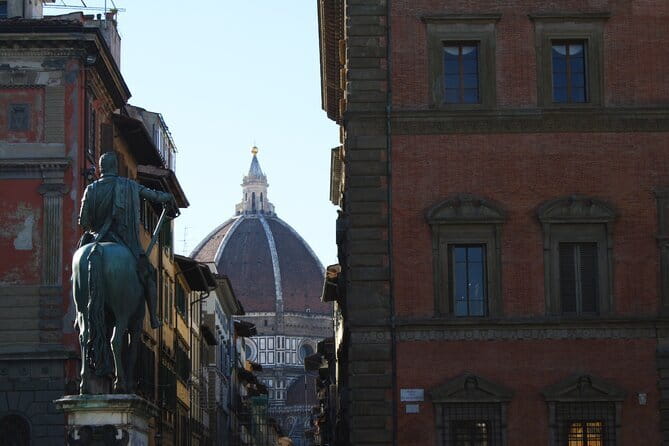 Florence: "The Medici's Elixir" Fun City Quest - Start Point in Florence: Via della Scala