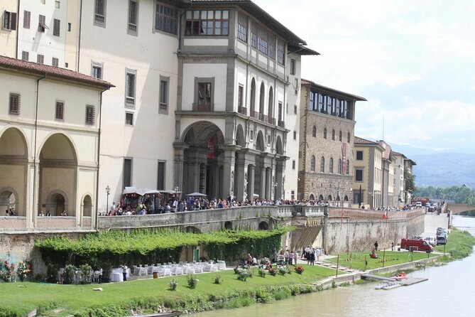 Florence - The Medici's Private Walking Tour - Key Points