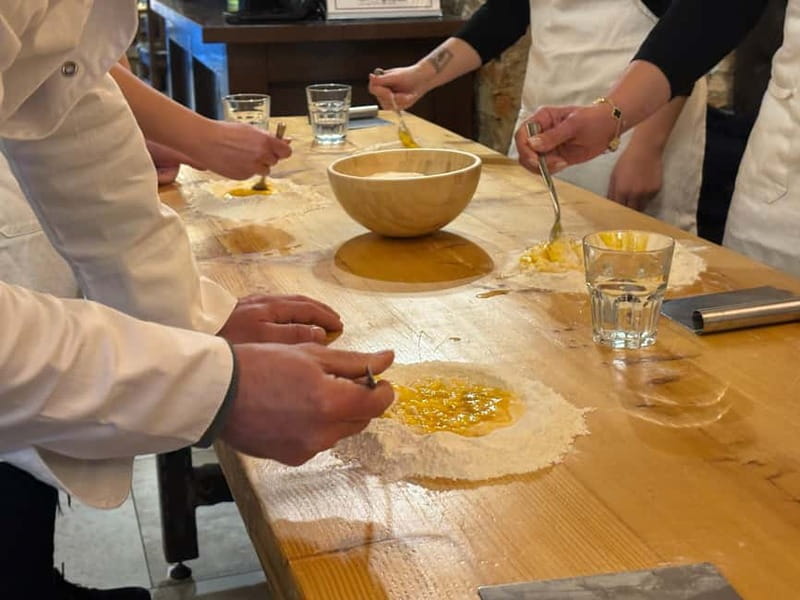 Florence: Tiramisu & Pasta Making Class with Unlimited Wine - Expert Guidance in a Hands-On Pasta Kitchen
