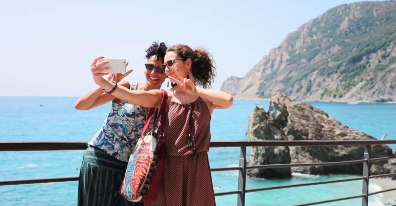 Florence to Cinque Terre: Round-Trip Escorted Journey - Comfortable Coach Travel from Florence to Liguria