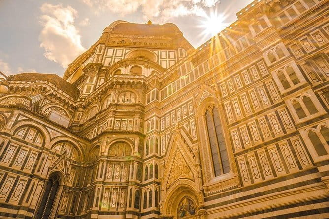 Florence Treasures and Tastes Walking Tour for Small Groups or Private - The Experience of the Guided Walk and Tastings