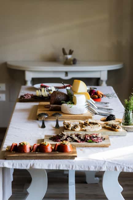 Florence: Truffle Hunt with Gourmet Platter Tasting - Comparing Similar Truffle Experiences in Florence and Beyond