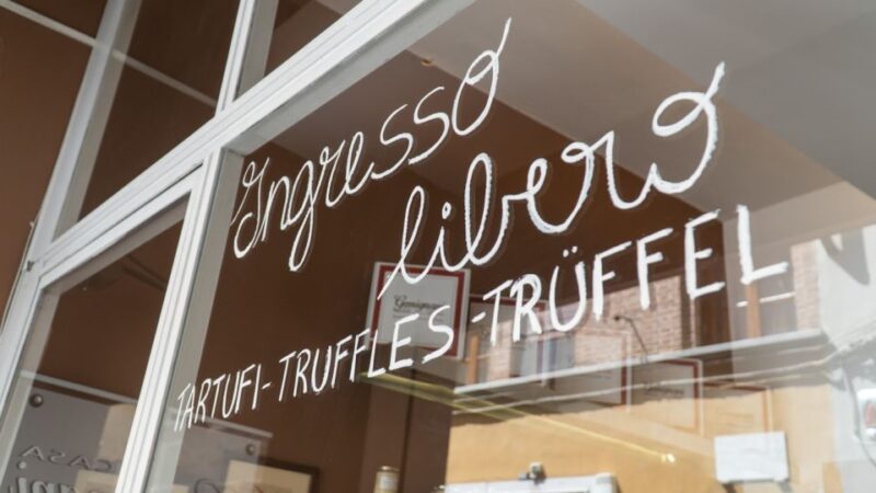 Florence: Truffle Hunting and Vinci with Lunch and Winery - What Sets This Tour Apart from Similar Experiences