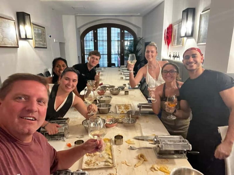 Florence: Tuscan cooking class with handmade pasta and wine - Friendly Atmosphere Perfect for Beginners and Food Lovers