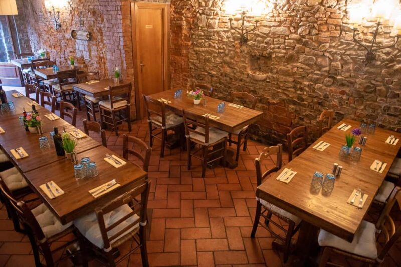 Florence: Typical Tuscan Lunch in the Heart of Florence - Finding the Trattoria in Florence