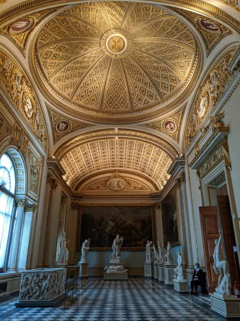 Florence: Uffizi Gallery, Pitti Palace & Boboli Gardens Tour - Practical Details: Group Size, Accessibility, and Cancellation