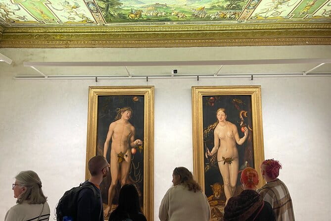 Florence: Uffizi Gallery Small Group Tour with Skip-the-Line - The Uffizi Gallery’s Essence in a Short Tour