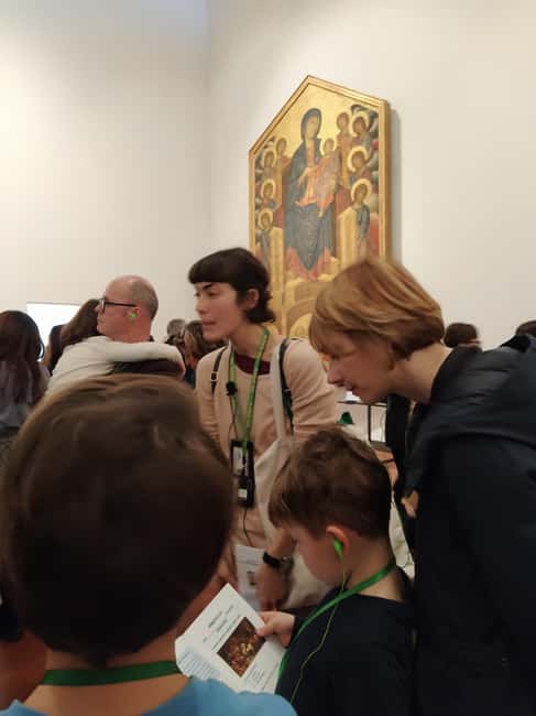 Florence: Uffizi Kids Treasure Hunt - Starting at the Neptune Fountain in Piazza della Signoria