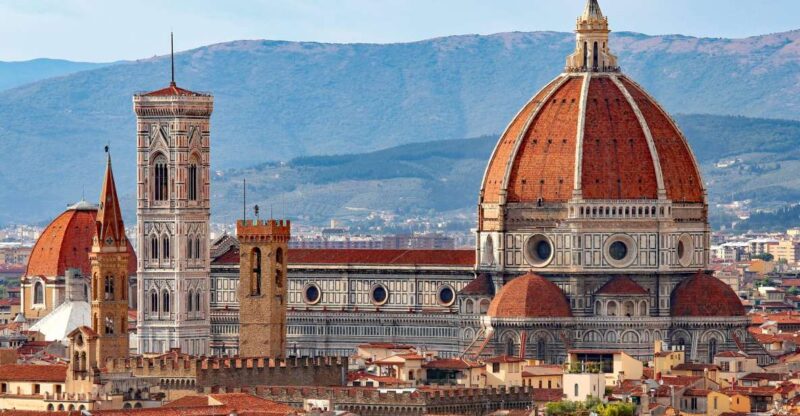 Florence: Uffizi Masterpieces Tour (Max 9) + Vasari Option - Explore Florence’s Art Heritage in an Intimate Setting