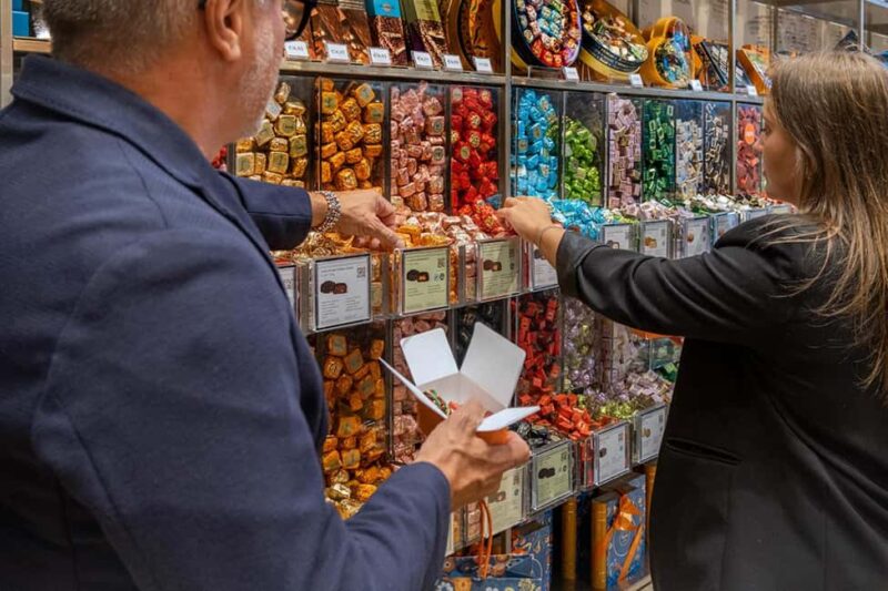 Florence: Venchi Chocolate Tasting and Workshop - Exclusive Discounts and Take-Home Treats